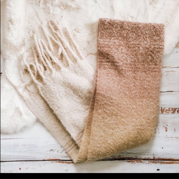 Mer Sea Ombre Cozy Wrap Oversize Scarf  OS - Picture 3 of 6